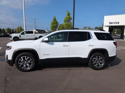 Used 2020 GMC Acadia SLE w/ Driver Convenience Package AWD/4WD image 2