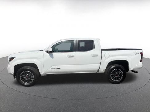Used 2024 Toyota Tacoma TRD Sport image 47