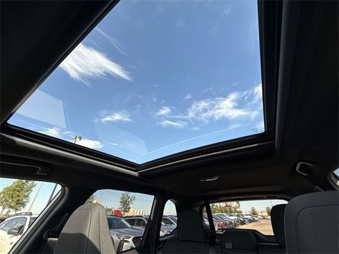 New 2025 Subaru Forester Premium image 22