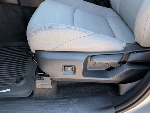 Used 2024 Toyota Tacoma SR5 RWD image 13