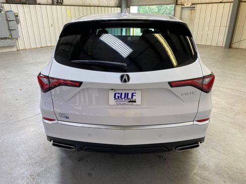 Used 2024 Acura MDX FWD w/ Technology Package image 6