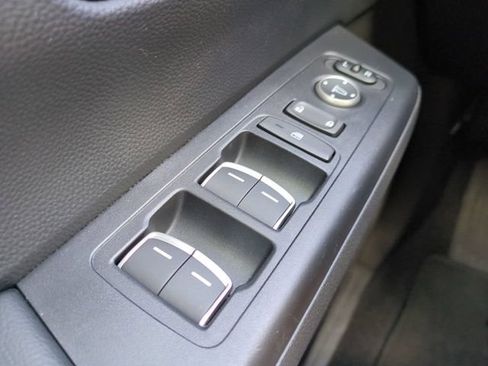 Used 2024 Honda CR-V EX-L image 29
