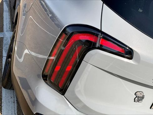 Certified 2024 Kia Telluride EX X-Line AWD/4WD image 31