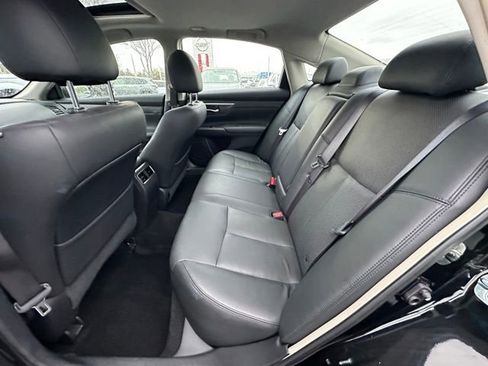 Used 2013 Nissan Altima 2.5 SL FWD image 27