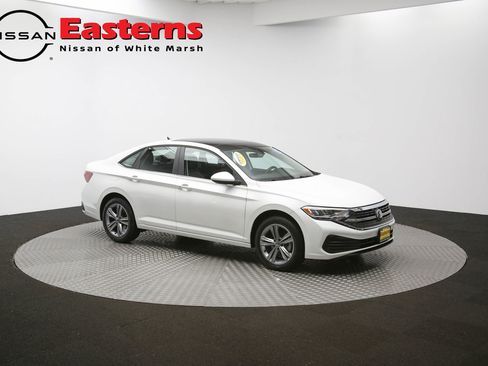 Used 2023 Volkswagen Jetta SE w/ Panoramic Sunroof Package image 83
