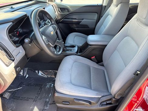 Used 2022 Chevrolet Colorado W/T w/ Custom Special Edition image 26