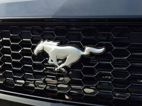 Used 2024 Ford Mustang GT Premium image 31