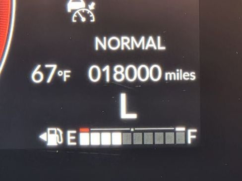 Used 2025 Honda CR-V LX image 27