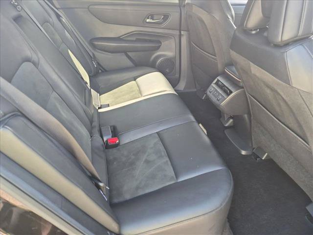 Certified 2023 Nissan Ariya AWD image 20
