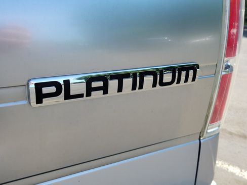 Used 2013 Ford F150 Platinum AWD/4WD image 6