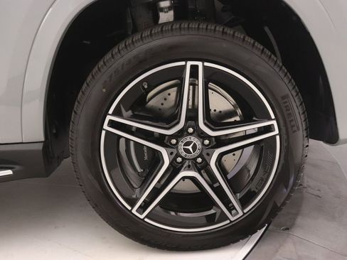 New 2026 Mercedes-Benz GLS 450 4MATIC image 15