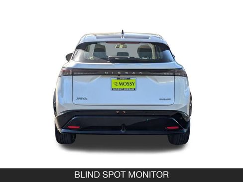 Used 2023 Nissan Ariya FWD image 9