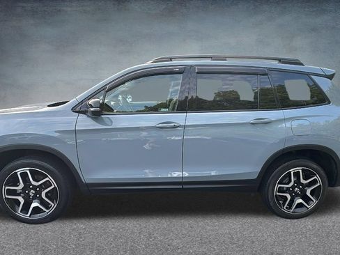 Used 2023 Honda Passport Elite image 6