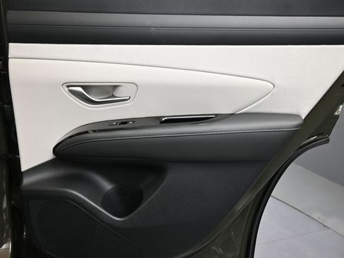 New 2026 Hyundai Tucson Limited image 14