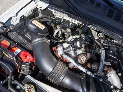 Used 2017 Ford F550 4x4 Regular Cab Super Duty image 13