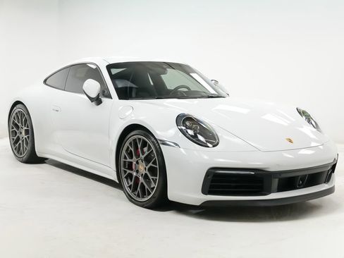 Used 2020 Porsche 911 Carrera 4S AWD/4WD image 8