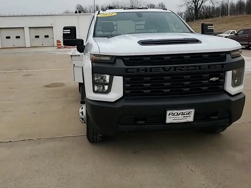 Used 2021 Chevrolet Silverado 3500 W/T w/ WT Convenience Package image 3