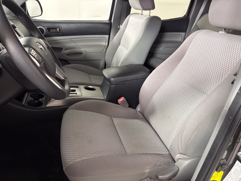 Used 2013 Toyota Tacoma PreRunner w/ SR5 Pkg RWD image 10