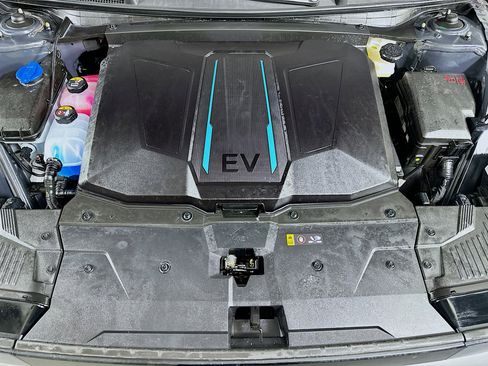 Used 2024 Hyundai Ioniq 5 SEL image 32