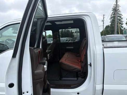 Used 2022 Ford F350 King Ranch w/ Chrome Package AWD/4WD image 55