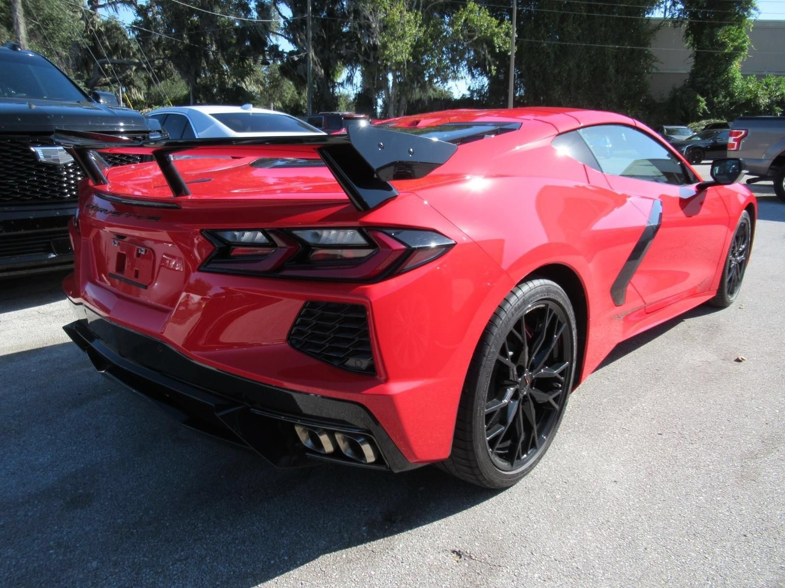 Used 2024 Chevrolet Corvette Stingray Preferred Cpe w/ Stealth Interior Trim Package RWD image 9