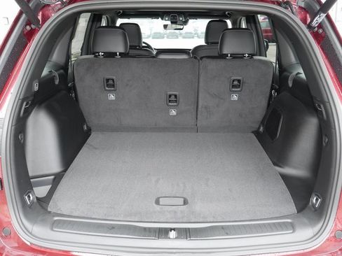 New 2026 Jeep Grand Cherokee Limited image 8