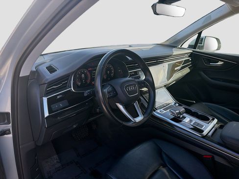 Used 2023 Audi Q7 Premium Plus image 7