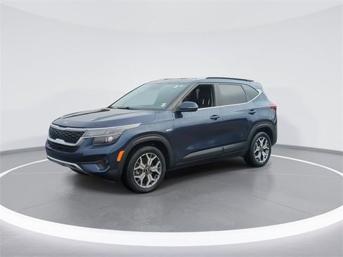 Used 2021 Kia Seltos EX image 4