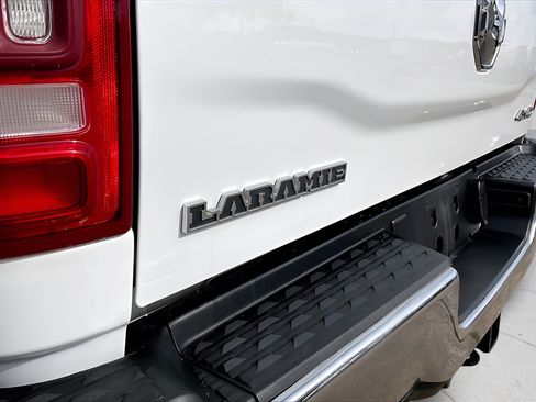 Used 2022 RAM 2500 Laramie AWD/4WD image 30