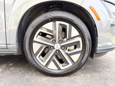 Used 2023 Hyundai Kona SEL image 33