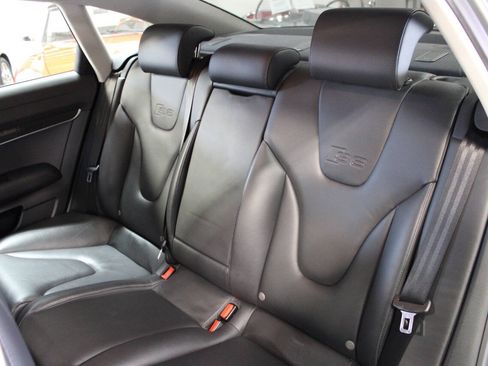 Used 2009 Audi S6 Sedan AWD/4WD image 36