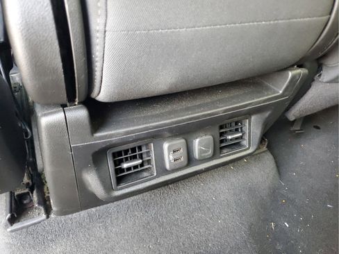 Used 2021 GMC Sierra 1500 Elevation AWD/4WD image 11