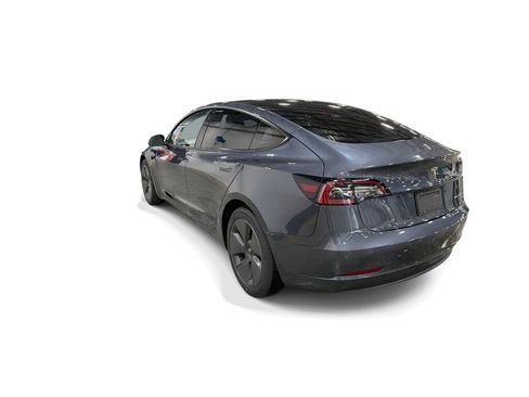 Certified 2022 Tesla Model 3 Long Range AWD/4WD image 4