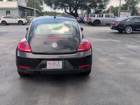 Used 2014 Volkswagen Beetle 2.5 FWD image 7