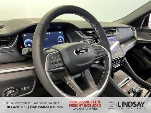 New 2025 Jeep Grand Cherokee L Limited w/ Trailer Tow Package AWD/4WD image 26