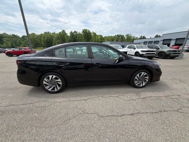Used 2024 Subaru Legacy Limited AWD/4WD image 8