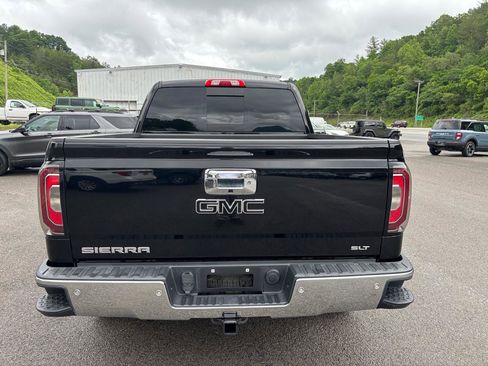 Used 2018 GMC Sierra 1500 SLT AWD/4WD image 3