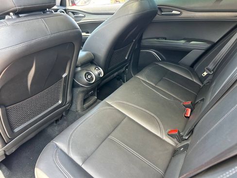 Used 2019 Alfa Romeo Stelvio Ti w/ Nero Edizione AWD/4WD image 23