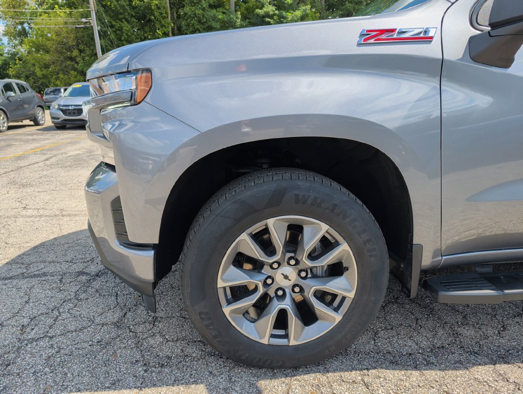 Used 2021 Chevrolet Silverado 1500 RST AWD/4WD image 39
