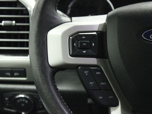 Used 2019 Ford F250 Lariat w/ Tow Technology Bundle image 24