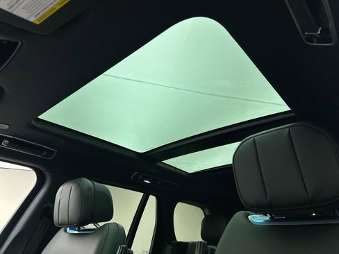 New 2026 Land Rover Range Rover SE AWD/4WD image 23