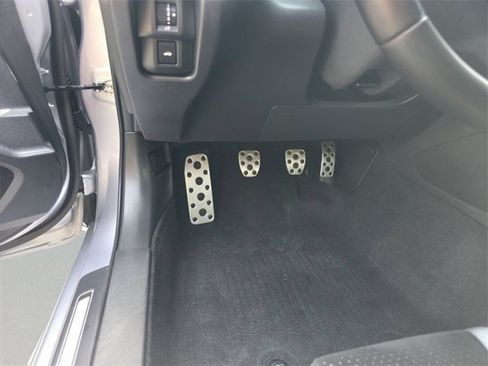 Used 2023 Toyota GR86 Premium w/ ALL Weather Mat Package (TMS) image 16