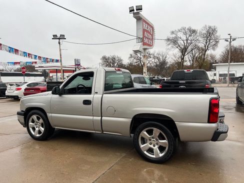 Used 2005 Chevrolet Silverado 1500 W/T image 6