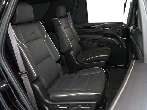 Used 2023 Cadillac Escalade Sport w/ LPO, ONYX Package RWD image 16