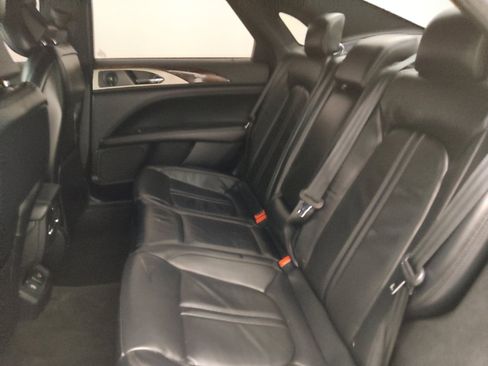Used 2019 Lincoln MKZ Reserve w/ Reserve Plus Package AWD/4WD image 18