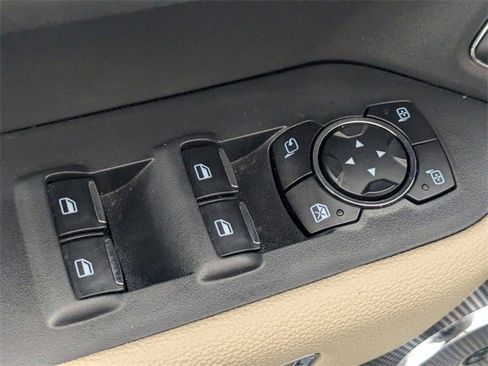 Used 2024 Ford Expedition Limited image 12