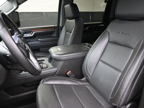 Used 2024 GMC Sierra 2500 Denali w/ Denali Reserve Package image 33