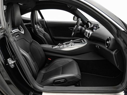 Used 2018 Mercedes-Benz AMG GT C image 51
