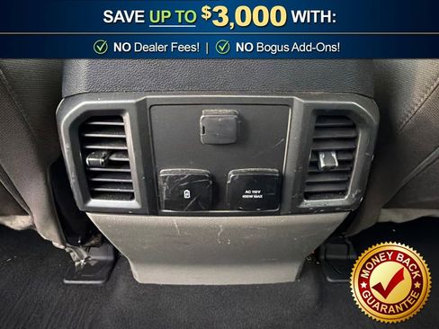 Used 2022 Ford F250 XLT w/ XLT Premium Package AWD/4WD image 17
