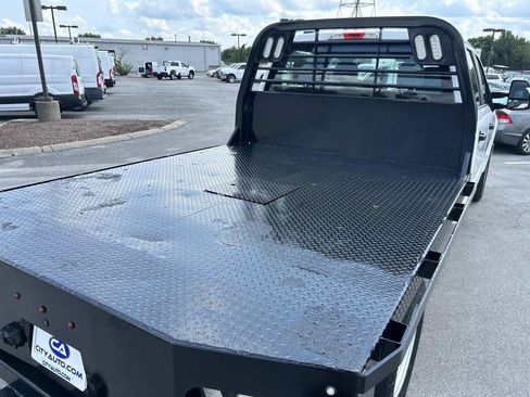 Used 2022 Ford F250 XL w/ Power Equipment Group AWD/4WD image 16